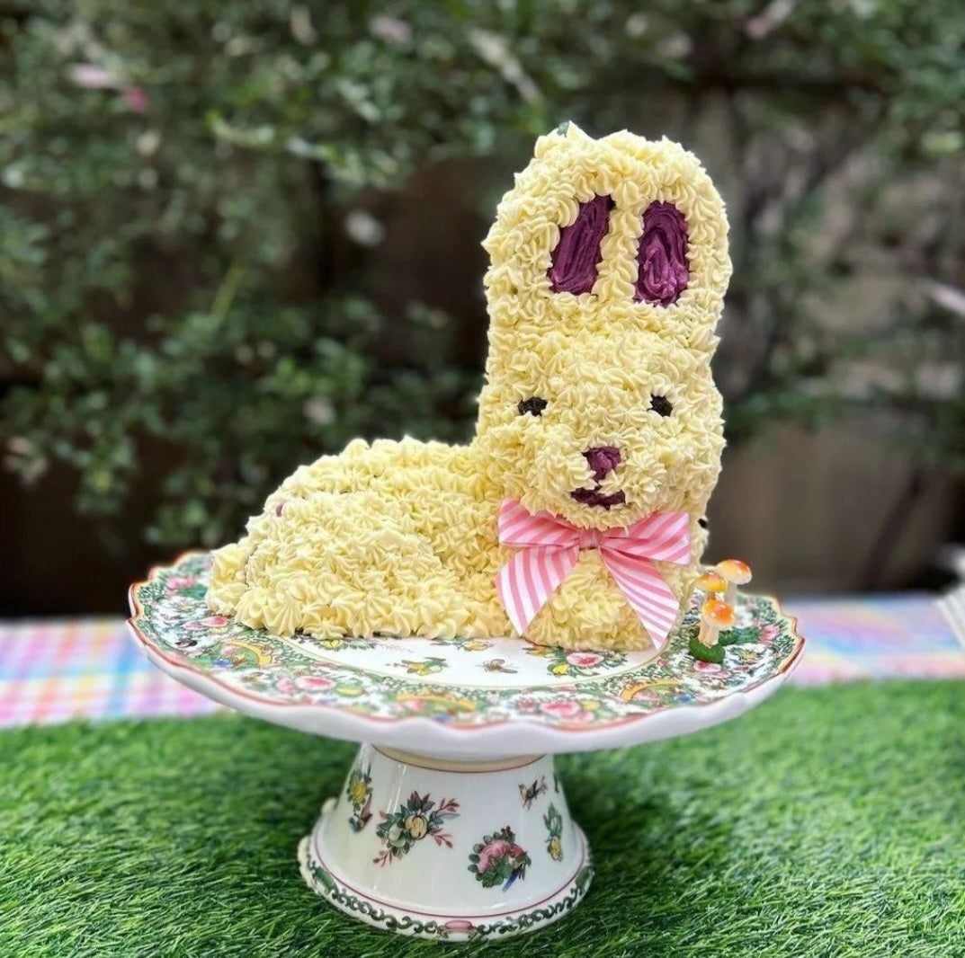 Peter Cotton-Dawl Bunny Cake!