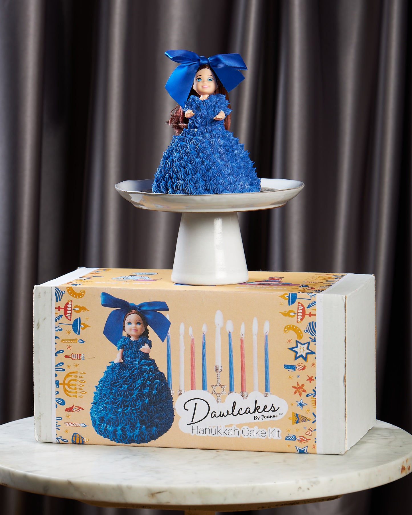 Dawlcakes Decorating Kit™ - Make Your Own Doll Cake!