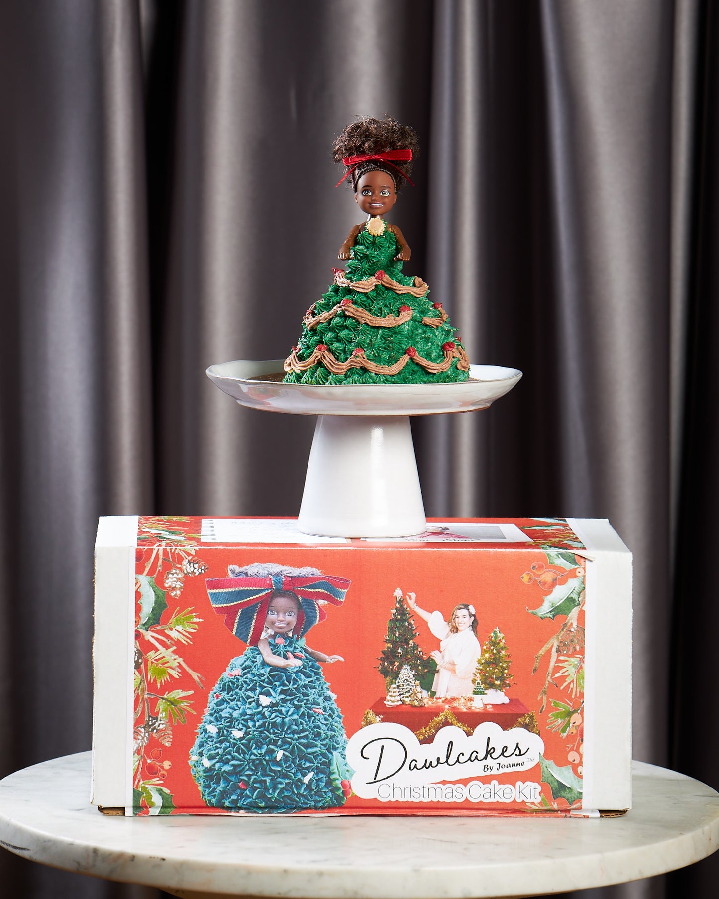 Dawlcakes Decorating Kit™ - Make Your Own Doll Cake!